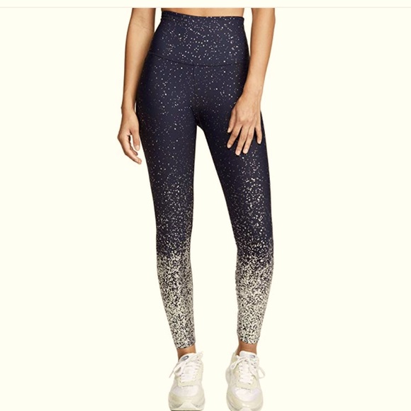 Beyond Yoga Pants - Beyond Yoga Alloy Ombre High Waisted Leggings in Black/Gunmetal Speckle Size‎ S